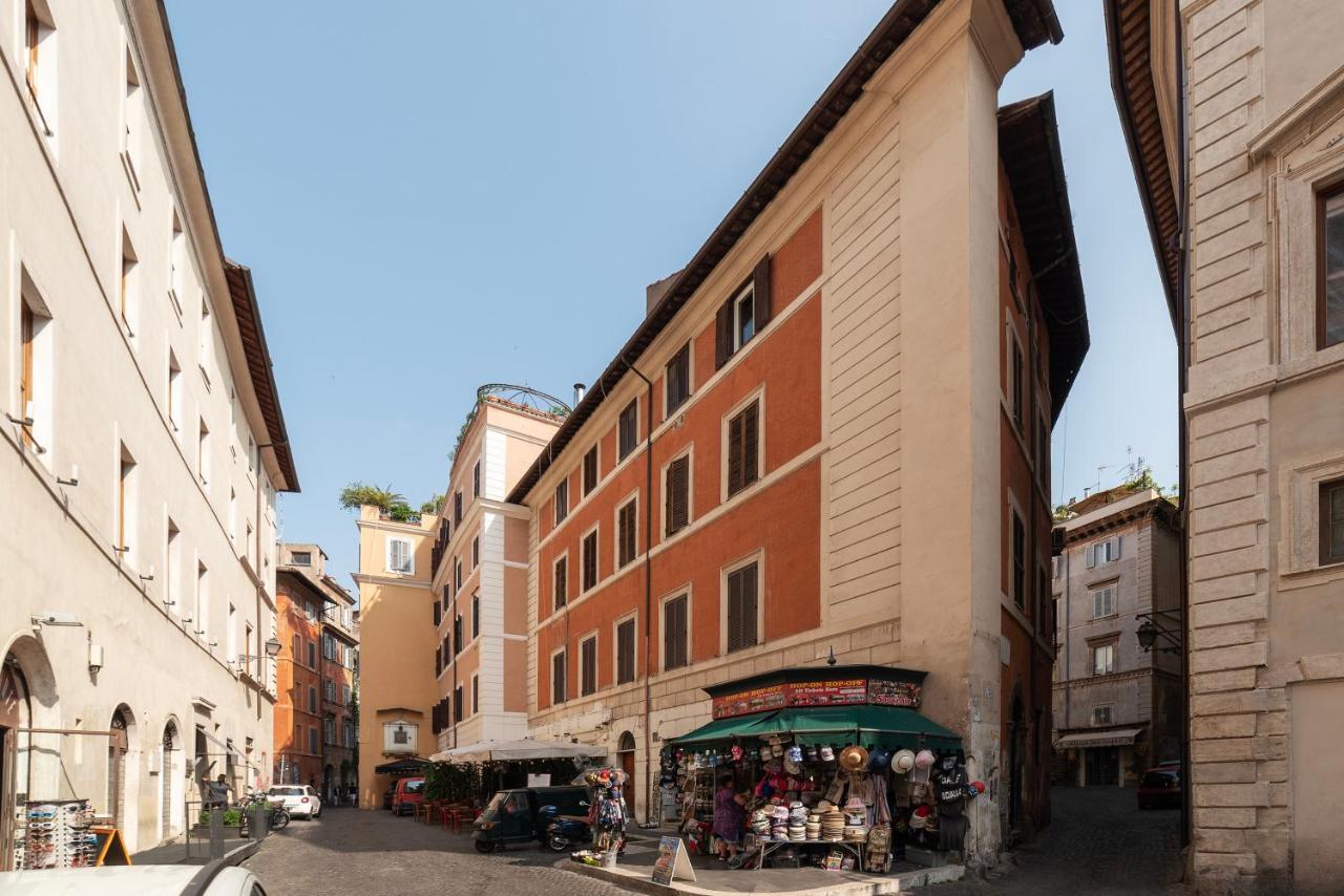 Piazza Navona Petite House Apartment โรม ภายนอก รูปภาพ