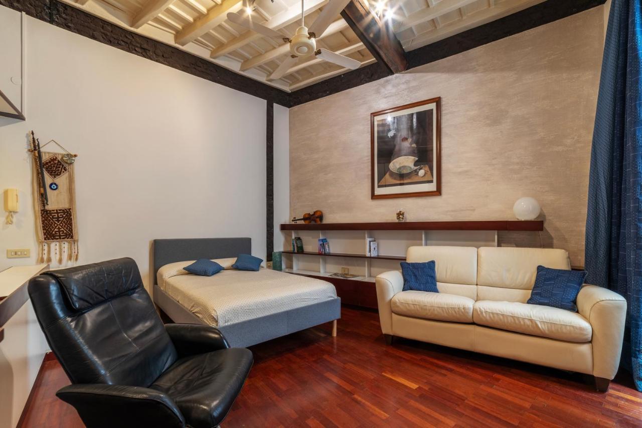 Piazza Navona Petite House Apartment โรม ภายนอก รูปภาพ
