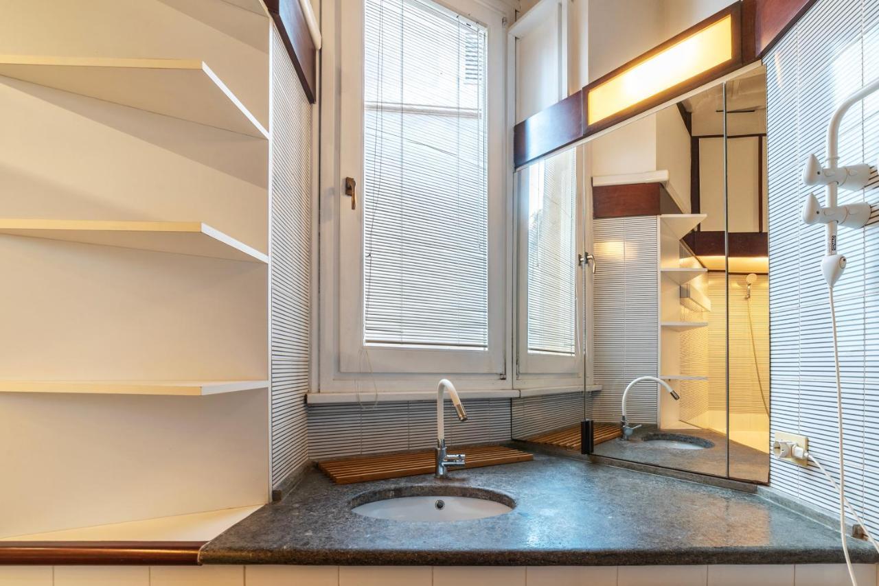 Piazza Navona Petite House Apartment โรม ภายนอก รูปภาพ