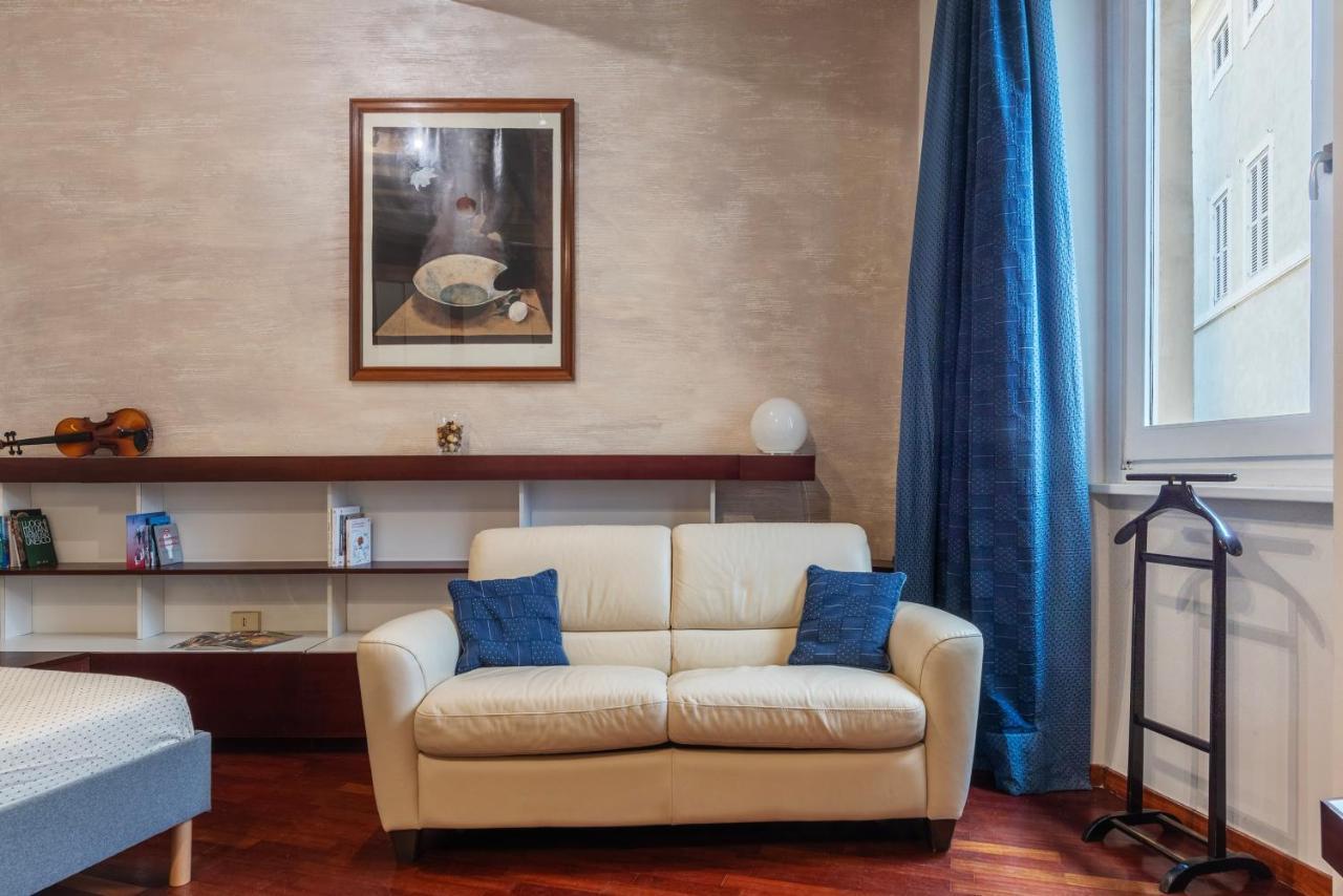 Piazza Navona Petite House Apartment โรม ภายนอก รูปภาพ