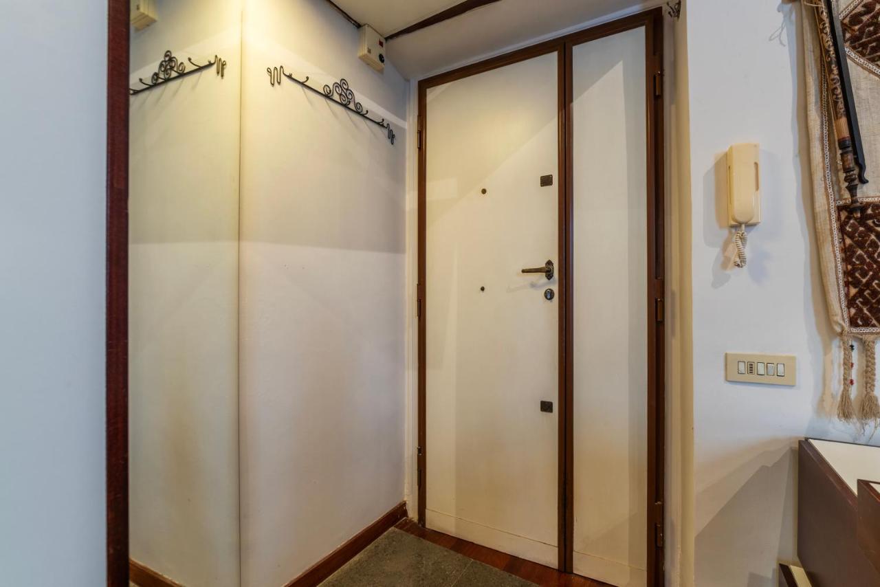 Piazza Navona Petite House Apartment โรม ภายนอก รูปภาพ