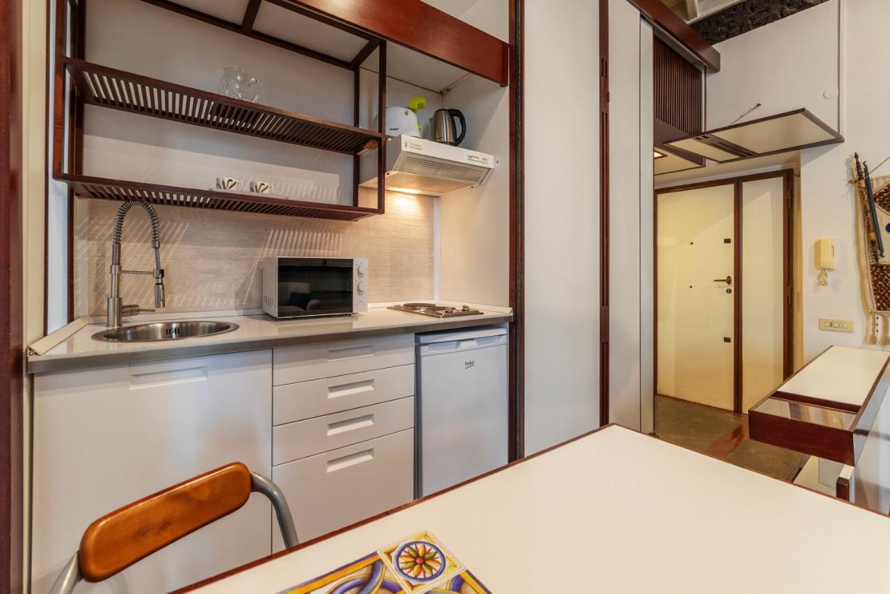 Piazza Navona Petite House Apartment โรม ภายนอก รูปภาพ